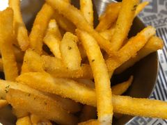 -TRIPS BURGER(大钟寺店)