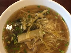 -朱鸿兴面馆(镇湖店)