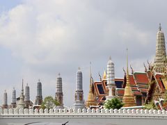 -皇家田广场(อนุสาวรีย์ทหารอาสา)