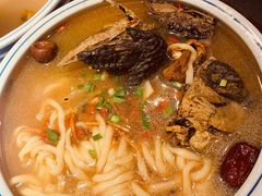 乌鸡竹升面-大海碗·京菜炸酱面(雍和宫店)