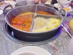 -热火朝天鲜切牛肉火锅(南强街巷店)