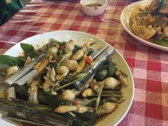 -拉威海鲜市场