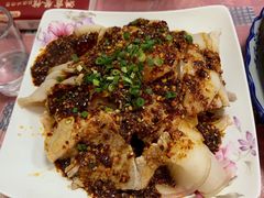 蒜泥白肉-洪霞餐馆