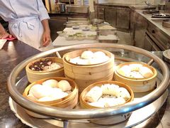 -亚龙湾希尔顿自助餐厅·海鲜·烧烤·沙滩BBQ·现场乐队
