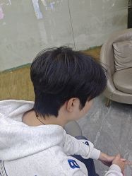 -藤野造型烫染·漂发