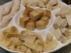 -马老六清真餐饮(西站店)