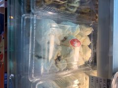 -白玉兰食品甜凤店(合生汇店)