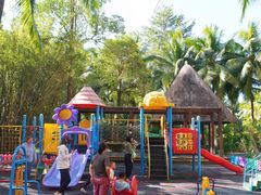 -三亚湾海居铂尔曼度假酒店