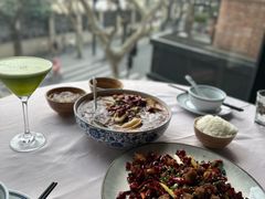 -龙门阵茶屋川菜馆(武康路店)