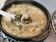 黄鱼煲-小实惠嘉(威海路店)