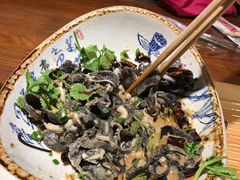 扮毛肚-那家老院子东北菜·饺子·小鸡炖蘑菇(艳华街店)