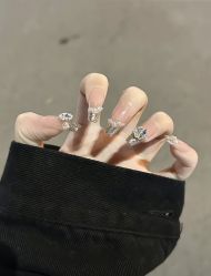 -IDO美甲美睫