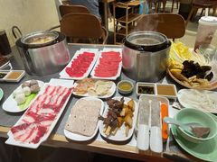 -潮界(LU·ONE凯德晶萃广场店)