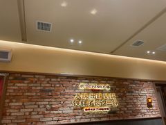 -铁胖子口碑长沙菜·龙虾烧烤(赤岗社区店)