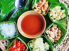 小吃拼盘-食肆&Fourteen(武林夜市店)