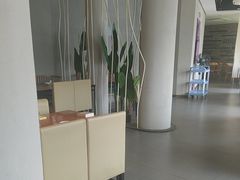 -莲餐厅·湖北菜·潜江小龙虾店(愚园路店)