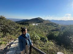 -鬼笑石后山停车场