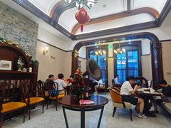 等位区-东海咖啡馆