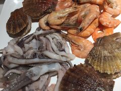 -鲜佰汇海鲜烤肉自助餐厅(银座商城泰安店)