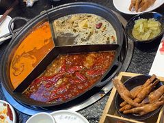 -渝里重庆火锅(航天城店)