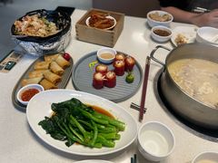 -煲王粤菜餐厅(中侨中心店)