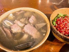 -汤锅大王(新平曹苏黄牛汤锅有限公司)