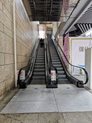 -俪颜·美甲美睫