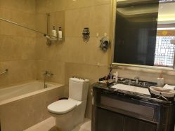 -彩虹之门健康管理