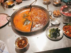 -鹿鸣山草本茶香火锅(园西路店)