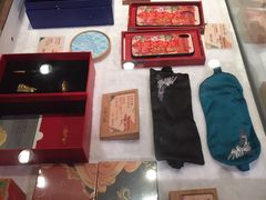 -新华文创·光的空间