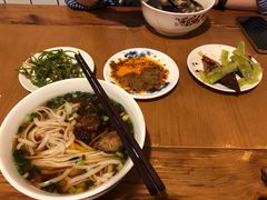 -矮子粉店1985·长沙米粉(湘春路店)
