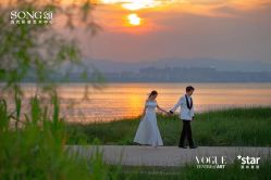 -唯一旅拍·颂当代影像艺术中心(上城店)