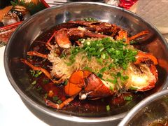 波士顿龙虾-盒马鲜生(解百新元华店)