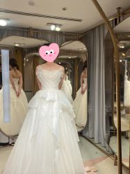 -LA GRACE高端婚纱礼服定制馆