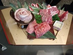 -铭牛烧肉·和牛海鲜自助(高新月牙湖店)