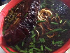 -小龙大肉面馆