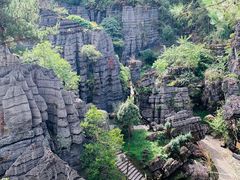 -梭布垭石林景区