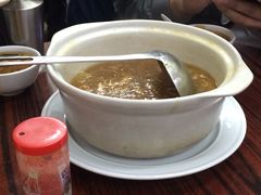 浓汤瓦煲花胶翅-添發碗仔翅美食