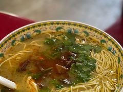 -金杨拉面王小吃面馆·牛三宝面·红烧牛肉粉