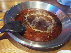 -红牌美蛙鱼头火锅(万辉国际广场店)