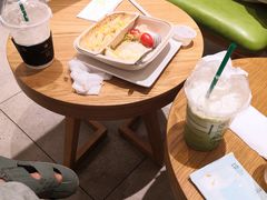 -星巴克臻选(北京银泰店)