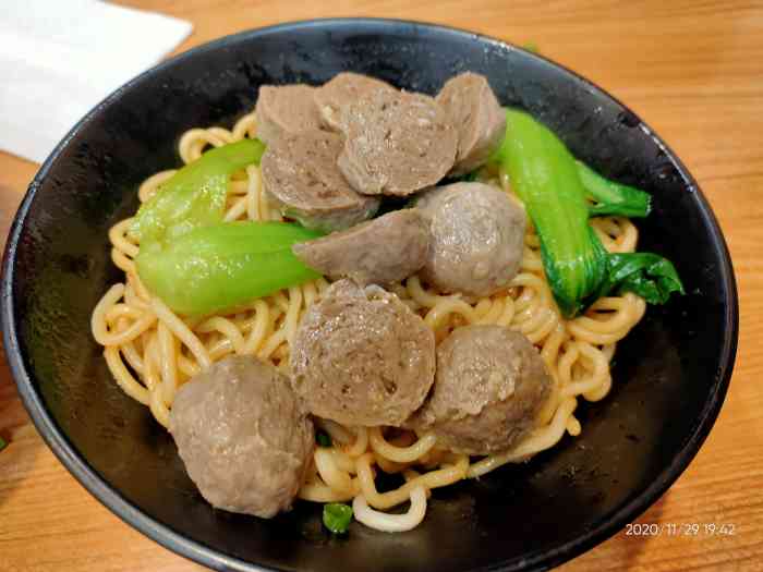 品正金牌拌面(西安路店)-"被朋友推荐n次的虾仁葱油拌面今天终于来.