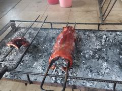 -黄记四更烤乳猪店