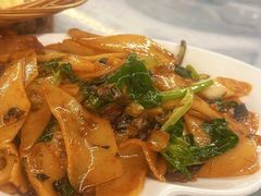 炒饵块-蔼若春.传承云南菜(金碧公园店)