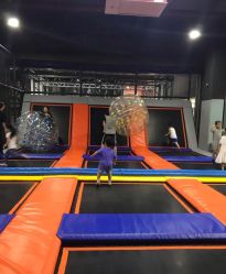 -蹦贝运动中心·蹦床·攀岩·闯关(龙岗店)