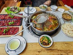 -田村·酸汤鲜牦牛肉火锅(布达拉宫广场店)