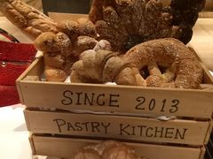 -云庭咖啡厅· 中航泊悦酒店(虹桥T2店)