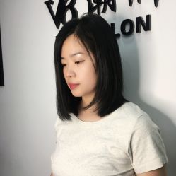 -V8潮牌·接发烫染连锁