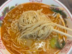 -拉面莊夢語＆中华料理八椿