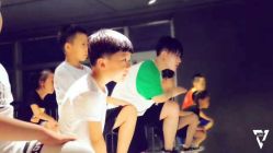 -DNA舞室